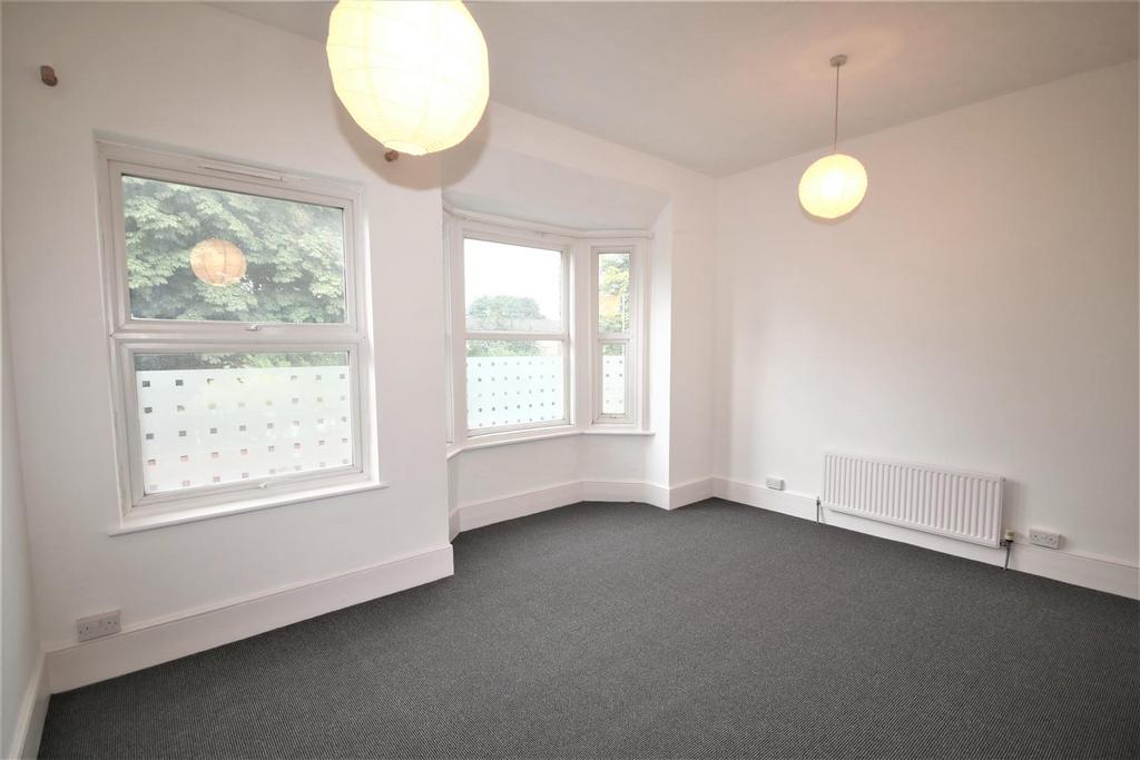 Bedroom 1a.JPG