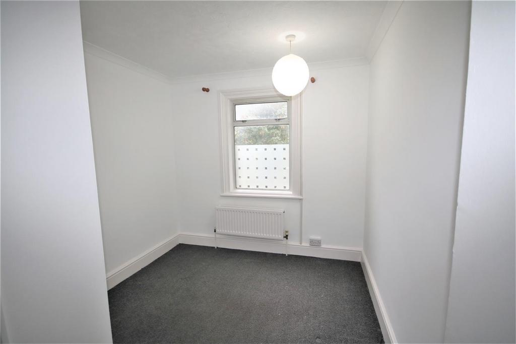 Bedroom 3a.JPG