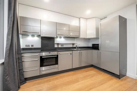 undefined, Ross Way, London E14