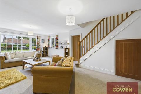 4 bedroom house for sale, Middle Lane, Scarborough YO13