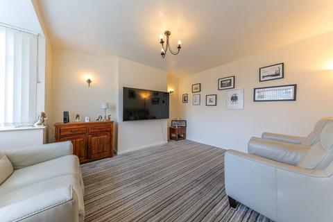 3 bedroom semi-detached house for sale, Reynolds Avenue, West Moor, NE12