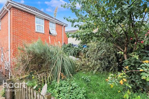 4 bedroom detached house for sale, Forest Road, Bordon
