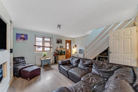 3 bedroom terraced house for sale, Godwin Close, London E4