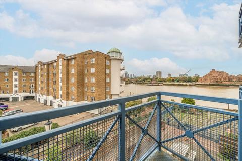 undefined, King & Queen Wharf, London SE16