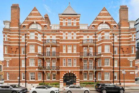 Earsby Street, London W14