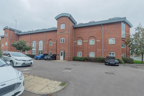 2 bedroom flat for sale, Caxton Court, Burton-on-Trent DE14