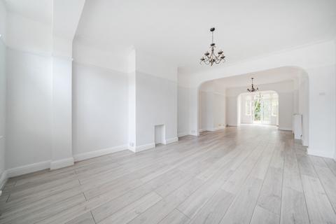 3 bedroom terraced house to rent, Derrick Road Beckenham BR3