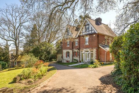 6 bedroom detached house for sale, High Broom Road, Crowborough, TN6