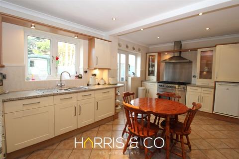 4 bedroom detached house for sale, Mariners Close, Fleetwood, FY7