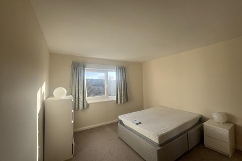 2 bedroom flat to rent, Abbotsford Court, Edinburgh, EH10