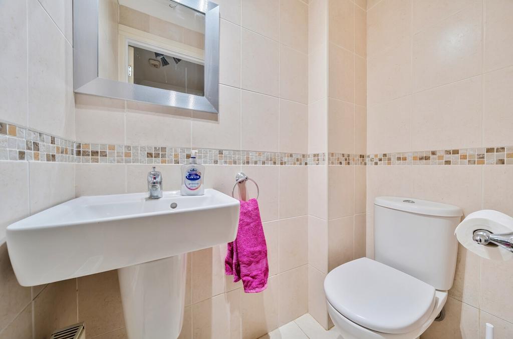 1362210-6-68ed069d40b8a