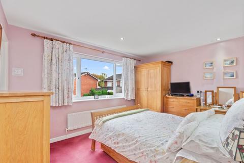 4 bedroom detached house for sale, Hickory Close, Woolston, WA1