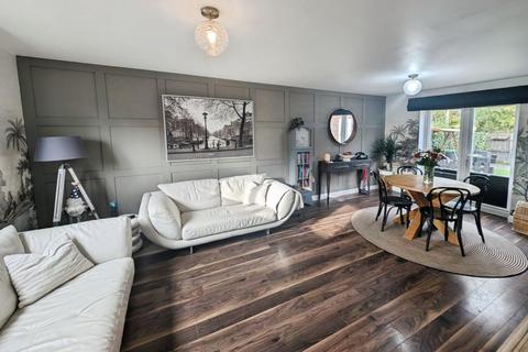 3 bedroom house for sale, Edgefield, West Allotment, Newcastle Upon Tyne