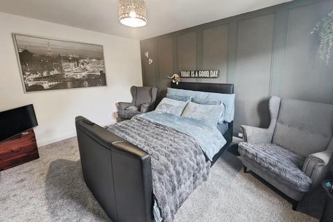 3 bedroom house for sale, Edgefield, West Allotment, Newcastle Upon Tyne