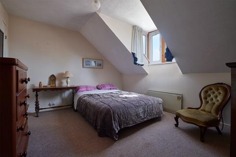 3 bedroom detached house for sale, Walnut Tree Close, Wells