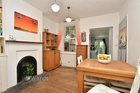 2 bedroom terraced house for sale, Rochester Avenue, Rochester, Medway