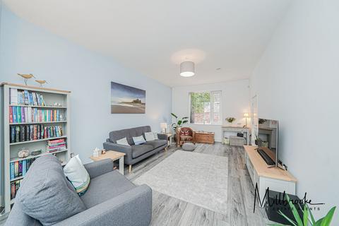3 bedroom terraced house for sale, Ellenbrook Road, Worsley, M28