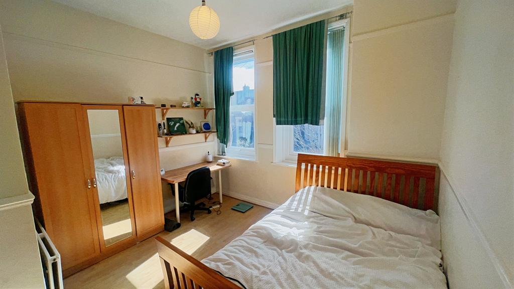 Student bedroom newc
