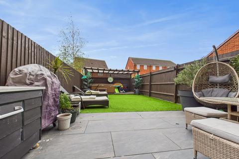 14 Aurora Way, Peterborough, PE2 8FT