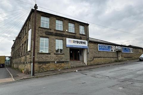 Warehouse to rent, Hanson Ln Halifax HX1 4SD