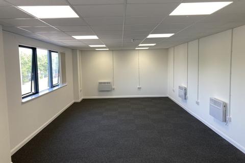 Mixed use to rent, 7 Smeaton Close Aylesbury HP19 8SU