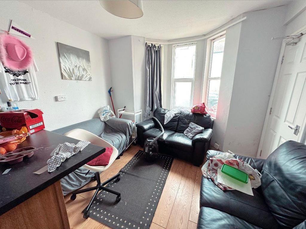 Whats App Image 2024-05-08 at 15.20.56.jpeg