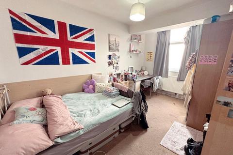 5 bedroom house to rent, 96a Bullingdon RoadOxford