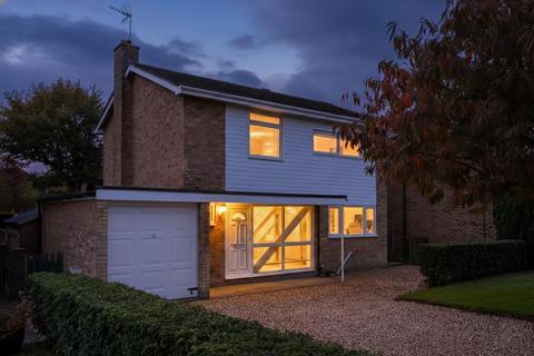3 bedroom detached house for sale, Allwood Crescent, Wivelsfield Green