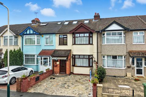undefined, Crowlands Avenue, Romford, RM7