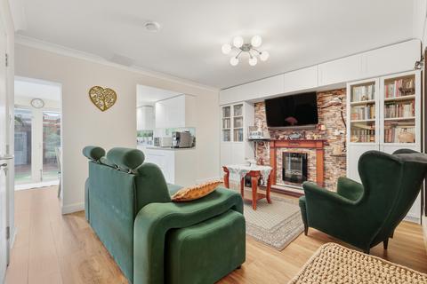 undefined, Crowlands Avenue, Romford, RM7