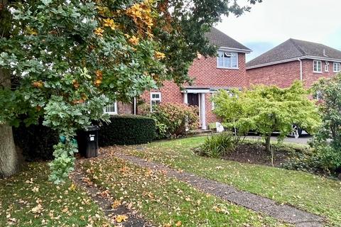 undefined, Chetwode Close, Wokingham, Berkshire