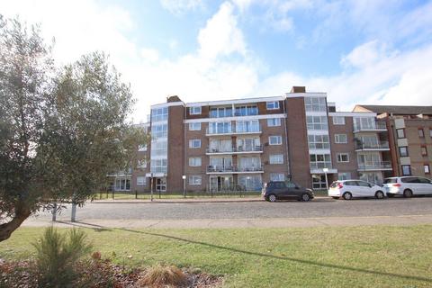 Mansfield Towers, Marine Parade East, CO15