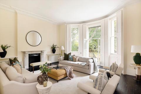 Onslow Gardens, South Kensington, London, SW7