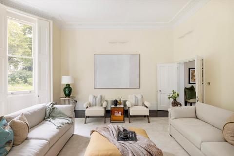 3 bedroom flat to rent, Onslow Gardens, South Kensington, London, SW7