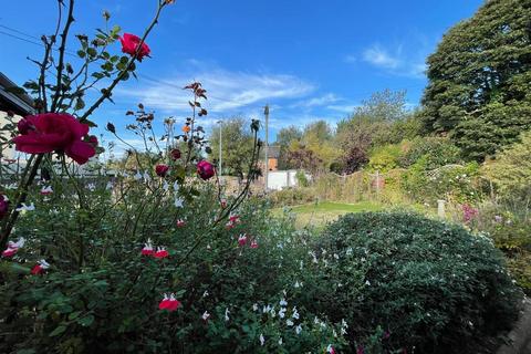 3 bedroom bungalow for sale, Westfield Avenue, Scarborough YO12
