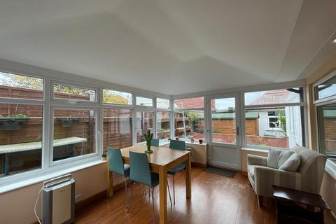 3 bedroom bungalow for sale, Westfield Avenue, Scarborough YO12