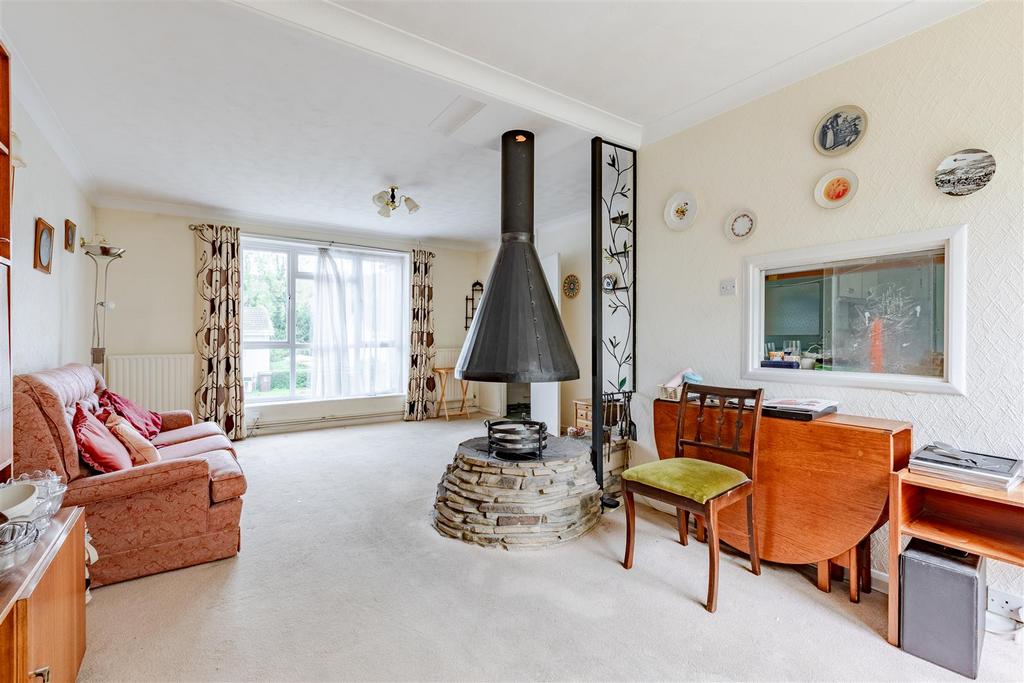 Living/Dining Room