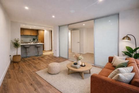 2 bedroom flat to rent, East Street, Leeds, West Yorkshire, UK, LS9