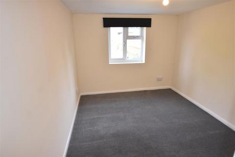 2 bedroom apartment to rent, Avondale Road, Kettering