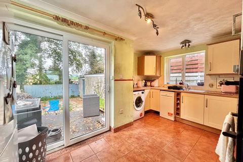 4 bedroom semi-detached house for sale, Rowbrook Close, Paignton