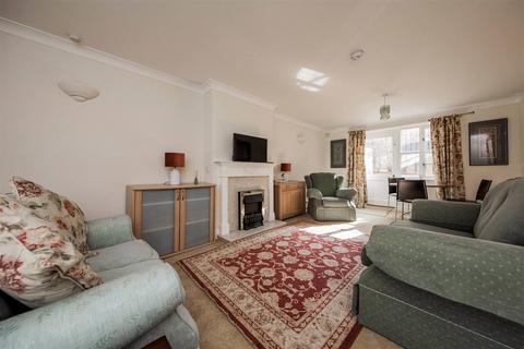 undefined, Willicombe Park, Tunbridge Wells TN2