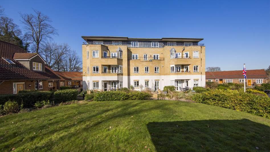 Willicombe 0007 beech-court.jpg