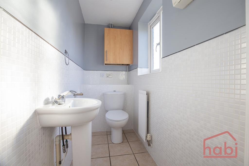 Ground floor WC