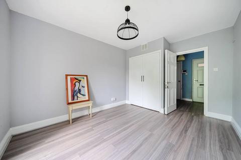 Flat 44, Regency Court, 29 Brunswick Road, Sutton, SM1 4EH