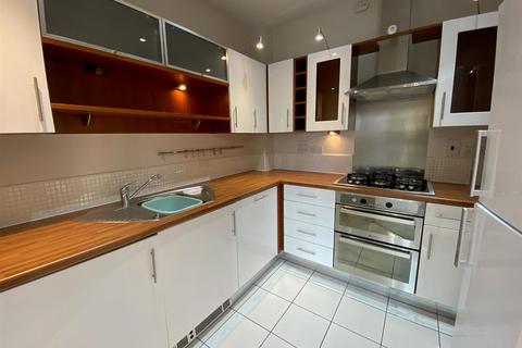 2 bedroom apartment for sale, Flugel Way, Lindley, Huddersfield