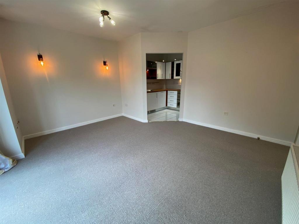 LOUNGE.jpg
