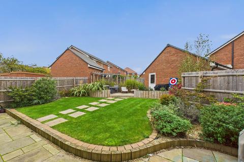 undefined, Oxley Gardens, Milton Keynes MK4