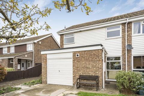 3 bedroom end of terrace house for sale, Broadmarsh Close, Grove, OX12
