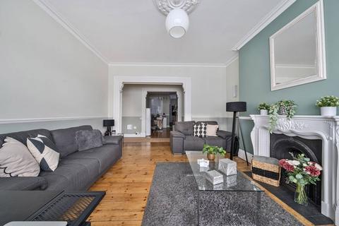 2 bedroom flat to rent, Russell Square Mansions, Bloomsbury, London, WC1B
