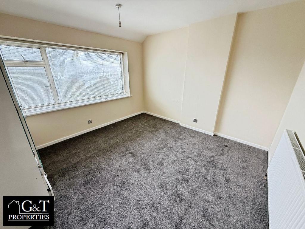 Second bedroom